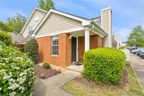 804 Westgate Cir, Williamsburg, VA 23185