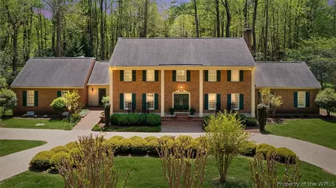 29 Whittakers Mill Rd, Williamsburg, VA 23185
