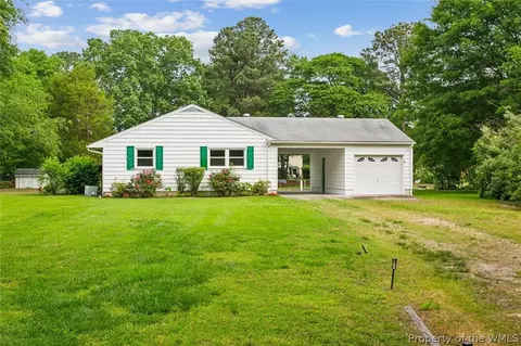 7198 Canal St, Lanexa, VA 23089