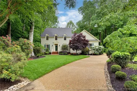 5 Drummond Ct, Williamsburg, VA 23188