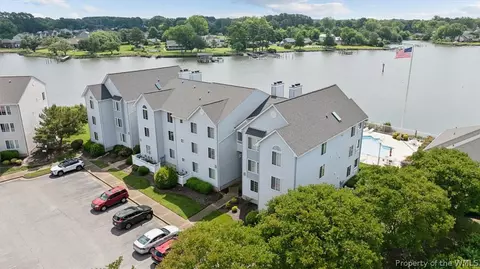 212 Dockside Dr #B, Hampton, VA 23669