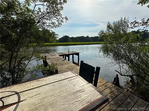 166 Red Oak Landing Rd, Williamsburg, VA 23185