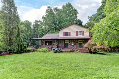119 Quaker Meeting House Rd, Williamsburg, VA 23188
