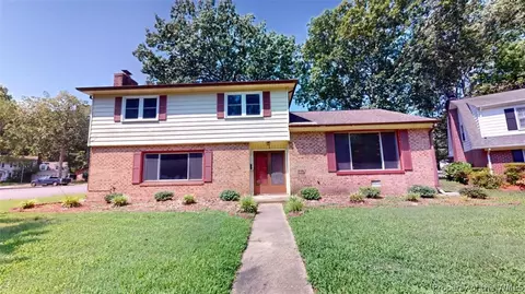 1 Chattanooga Ct, Hampton, VA 23669