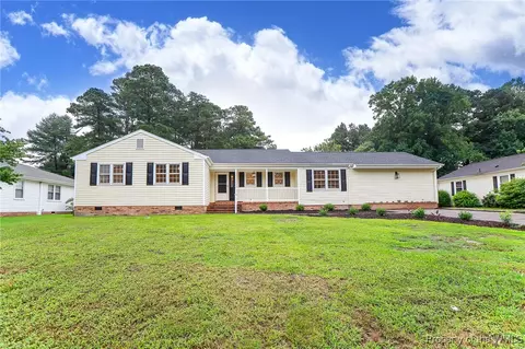 3555 Timberneck Dr, Hayes, VA 23072