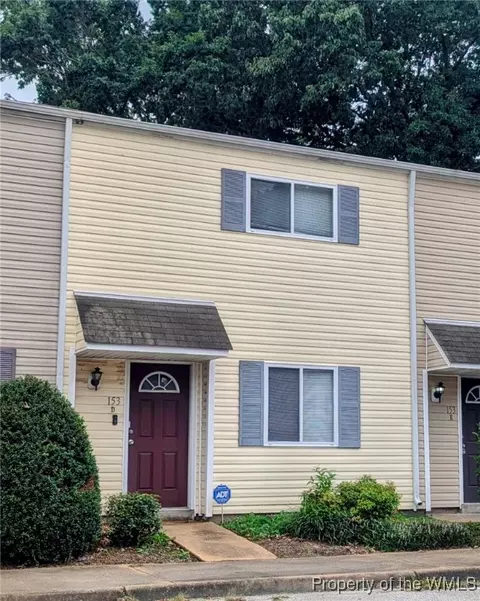 153 Delmar Ln #D, Newport News, VA 23602