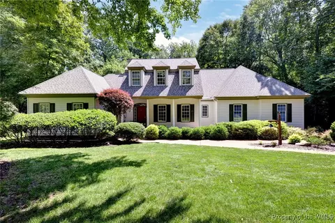 9 Whitaker Ct, Williamsburg, VA 23188