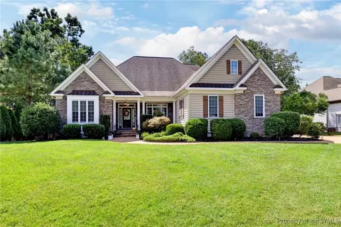 4201 Haymarket Ln, Williamsburg, VA 23188
