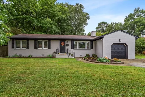 507 Spinnaker Rd, Newport News, VA 23602