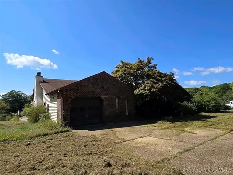 2488 Winfred Rd, Hayes, VA 23072