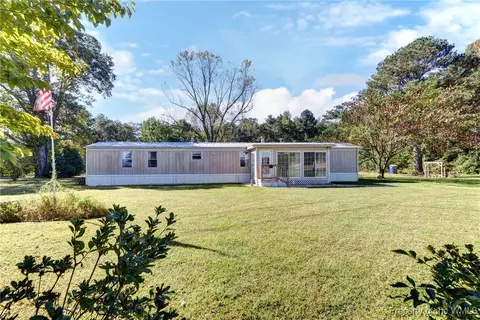 3203 Hopewell Rd, New Kent, VA 23124