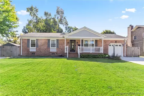336 Kingsman Dr, Newport News, VA 23608