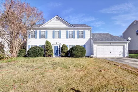 104 Trafalgar Ct, Williamsburg, VA 23185