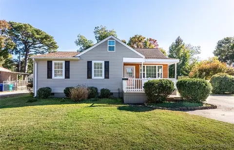 628 Temple Ln, Newport News, VA 23605