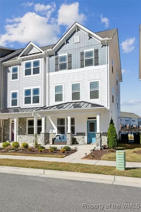 2015 Stanford Ln, Newport News, VA 23608