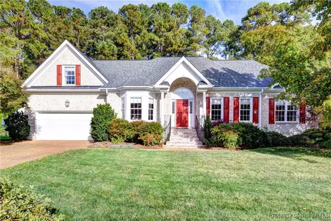 14 Wornom Farm Rd, Poquoson, VA 23662