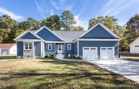 508 Link Rd, Yorktown, VA 23692