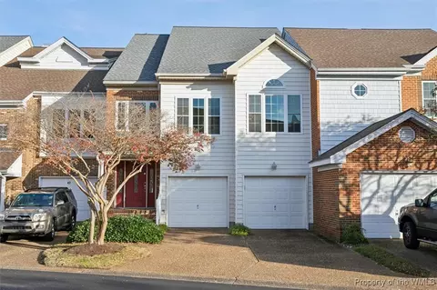 49 Mizzen Cir #11, Hampton, VA 23664