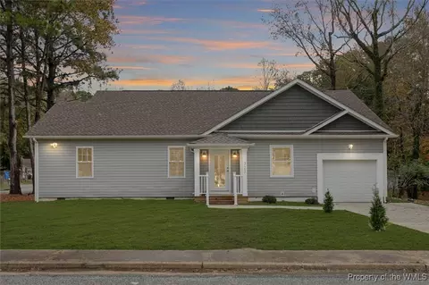 323 Leigh Rd, Yorktown, VA 23690