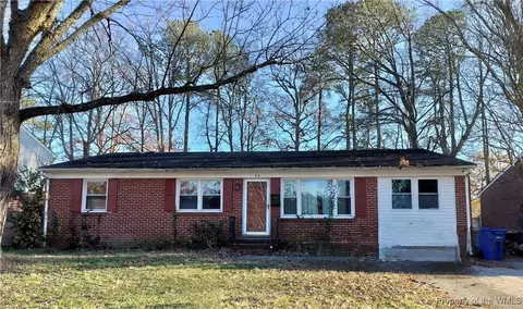35 Colony Rd, Newport News, VA 23602