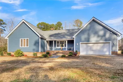1145 Hallieford Rd, Cobbs Creek, VA 23035
