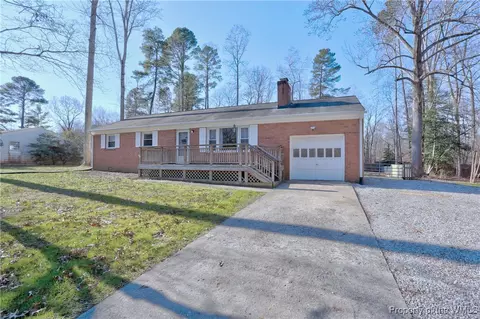 3 Settlers Ln, Williamsburg, VA 23188