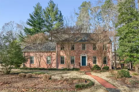 106 Royal Grant Dr, Williamsburg, VA 23185
