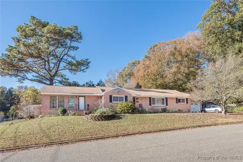 50 Patton Dr, Newport News, VA 23606