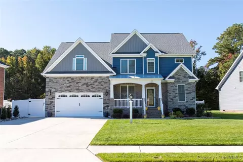 310 Bunting Point Rd, Yorktown, VA 23693