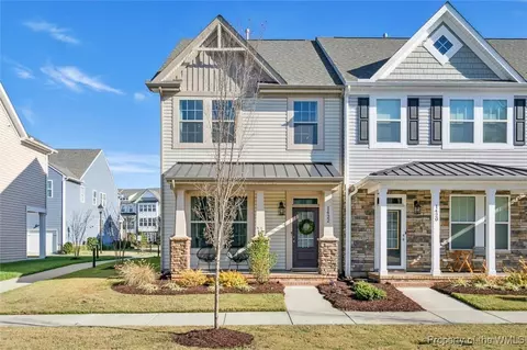 1422 Waltham Ln, Newport News, VA 23608