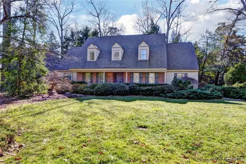 100 Harbour Town, Williamsburg, VA 23188