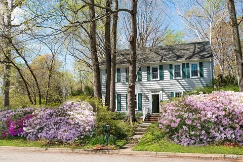 12911 Fitzhugh Dr, Newport News, VA 23602