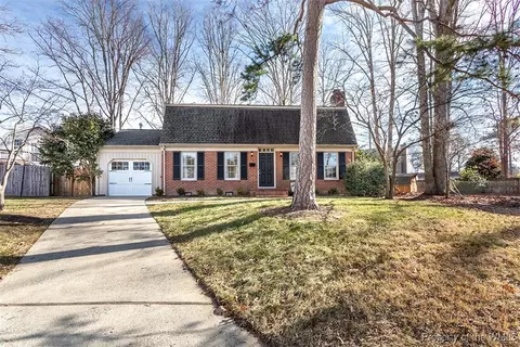 844 Hailsham Pl, Newport News, VA 23608