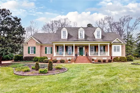 121 Inverness, Williamsburg, VA 23188