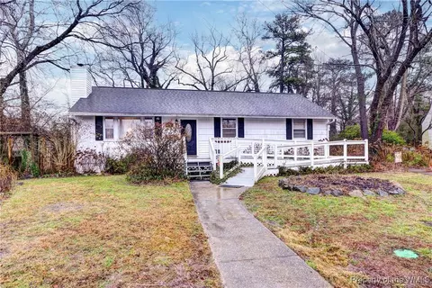 101 Nelson Dr, Williamsburg, VA 23185