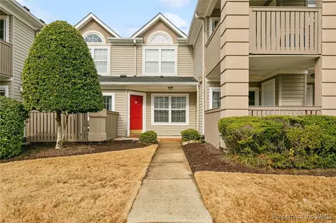 102 Queens Cres, Williamsburg, VA 23185
