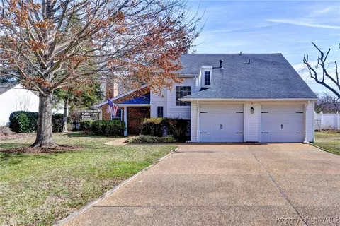 113 Smokehouse Ln, Williamsburg, VA 23185