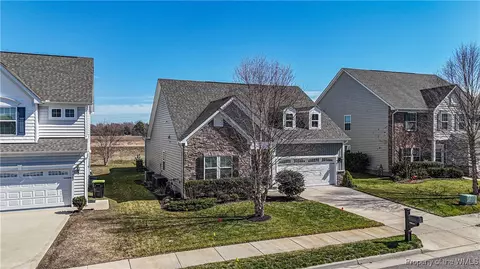 343 Spring Hill Pl, Smithfield, VA 23430