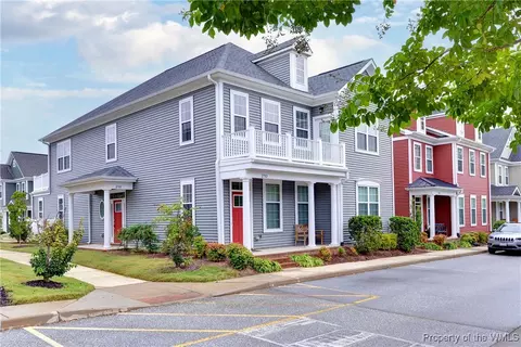 2702 Queens Path, Williamsburg, VA 23185