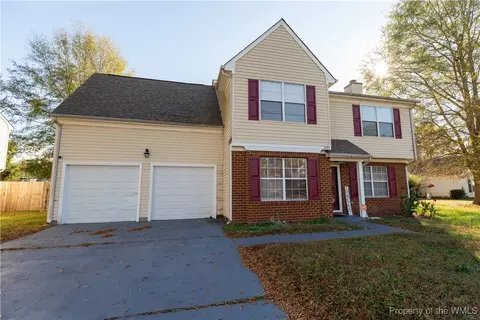 1005 Keltic Cir, Chesapeake, VA 23323