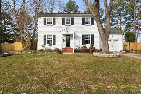 700 Village Grn, Newport News, VA 23602
