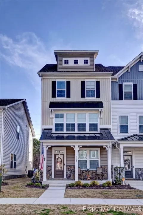 1524 Stanford Ln, Newport News, VA 23608