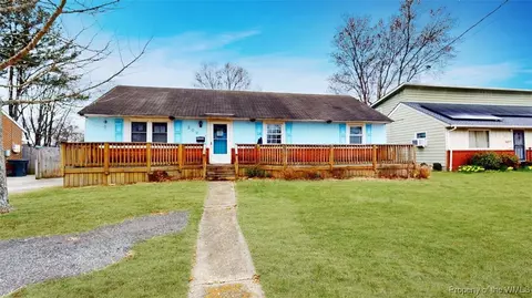 209 Patrician Dr, Hampton, VA 23666