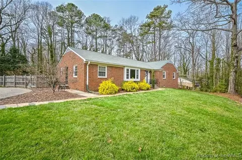 100 Fairwood Dr, North Chesterfield, VA 23235