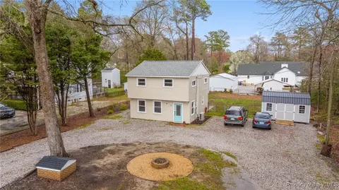 7204 Richmond Ave, Lanexa, VA 23089