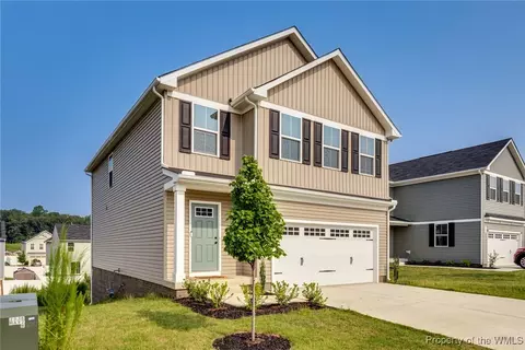 107 Lorraine Dr, Williamsburg, VA 23185