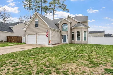 250 Sherbrooke Dr, Newport News, VA 23602
