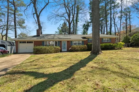 208 John Wythe Pl, Williamsburg, VA 23185
