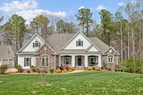 1690 Centennial Dr, Toano, VA 23168