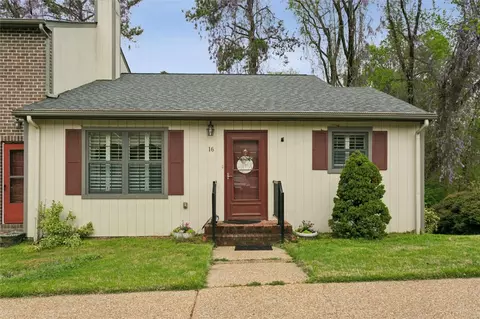 16 James Sq, Williamsburg, VA 23185